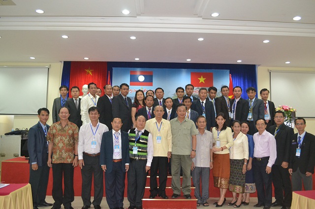 A closing ceremony for the conference on religious affairs exchange between Vietnam and Laos 